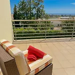 Homes Ocean View With Huge Sunny Terrace, 2 Swimming Pools & Tennis Court Apartamento *