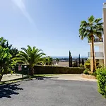 Homes Ocean View With Huge Sunny Terrace, 2 Swimming Pools & Tennis Court Apartamento *