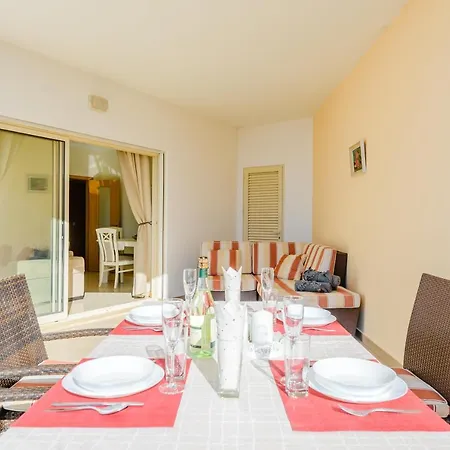 شقة Homes Ocean View With Huge Sunny Terrace, 2 Swimming Pools & Tennis Court البوفيرا