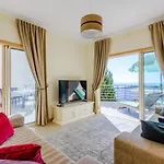 Lejlighed Homes Ocean View With Huge Sunny Terrace, 2 Swimming Pools & Tennis Court Albufeira