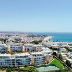 Homes Ocean View With Huge Sunny Terrace, 2 Swimming Pools & Tennis Court Lejlighed